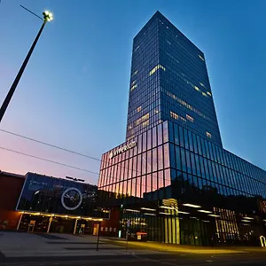 4* Hotel Hyperion